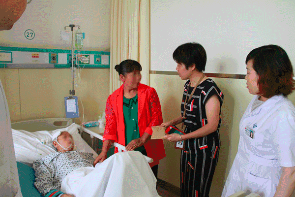 微信图片_20180802085205.gif 微信图片_20180802085205.gif