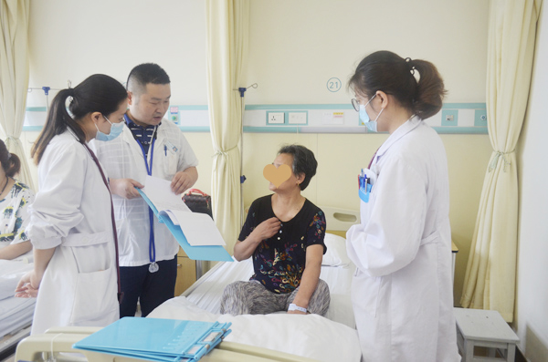 脾胃病科.jpg 脾胃病科.jpg